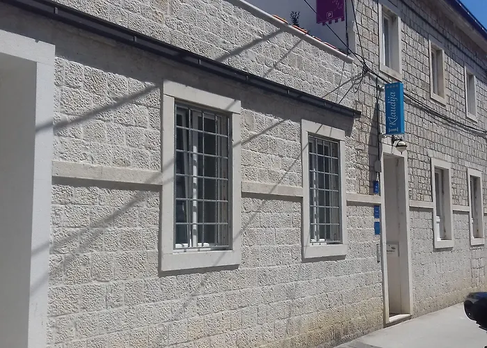 Klaudija Penzion Trogir
