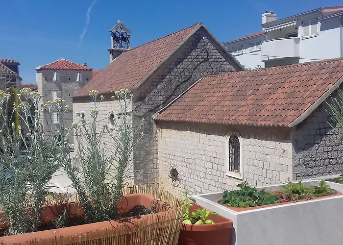 Klaudija 4* טרוגיר