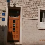 Klaudija Trogir