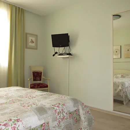 Klaudija Casa de hóspedes Trogir