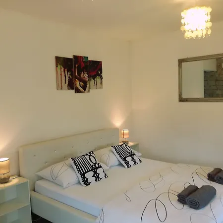 Klaudija 4* Trogir