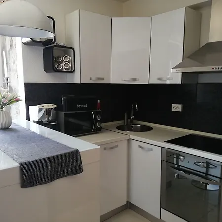 Gostinjska kuća Klaudija Trogir