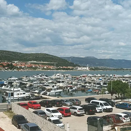 Klaudija 4* Trogir