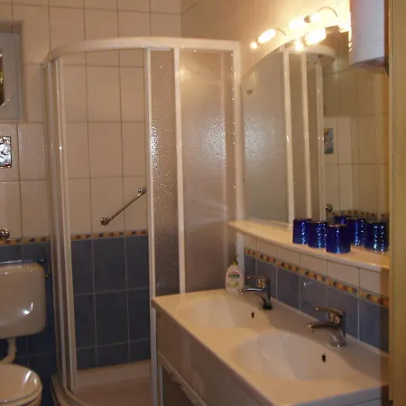 Klaudija 4*