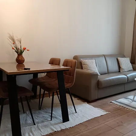 Klaudija 4* Трогир